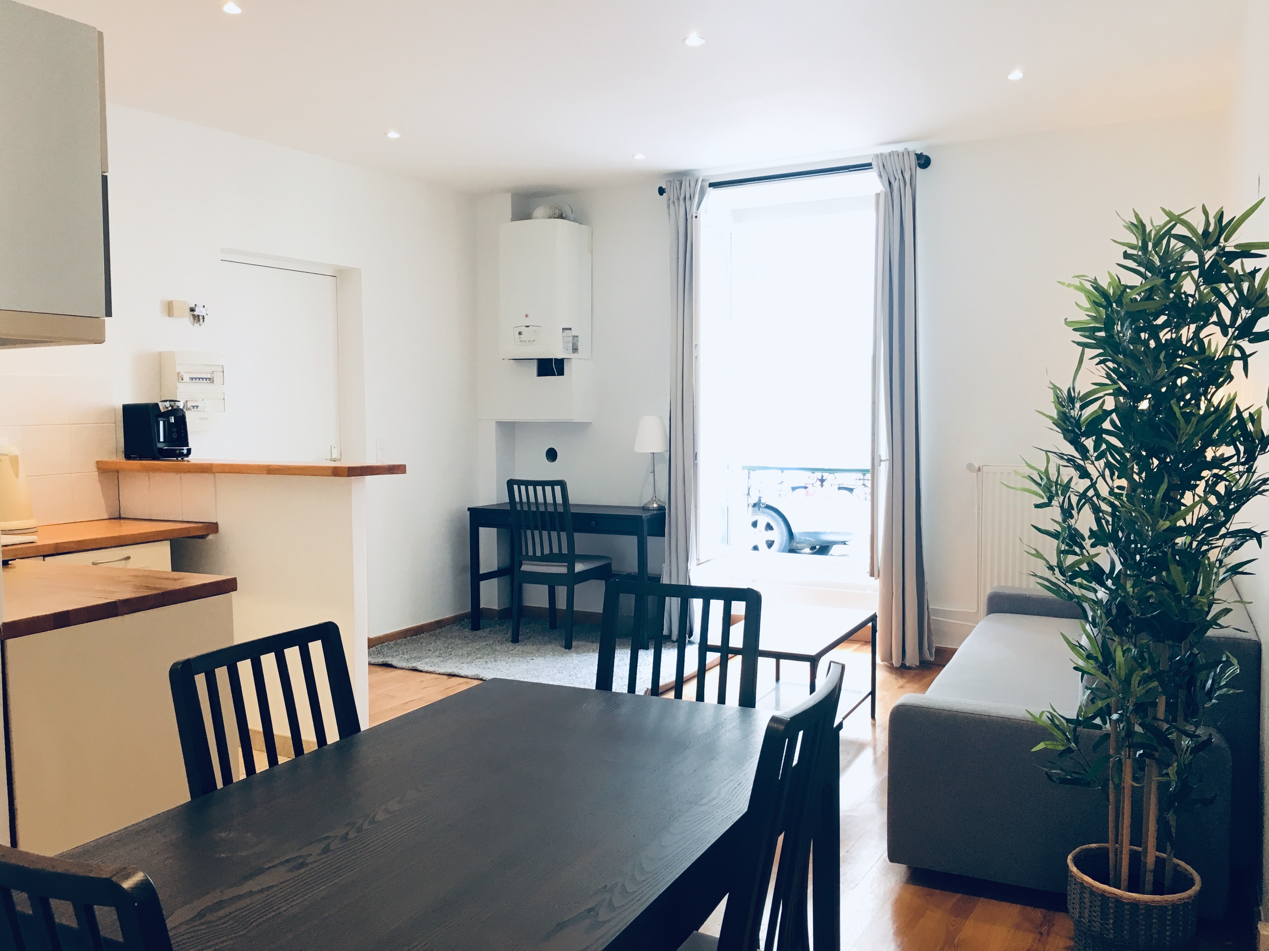 MBA insead student housing Premium flat Paris Fontainebleau