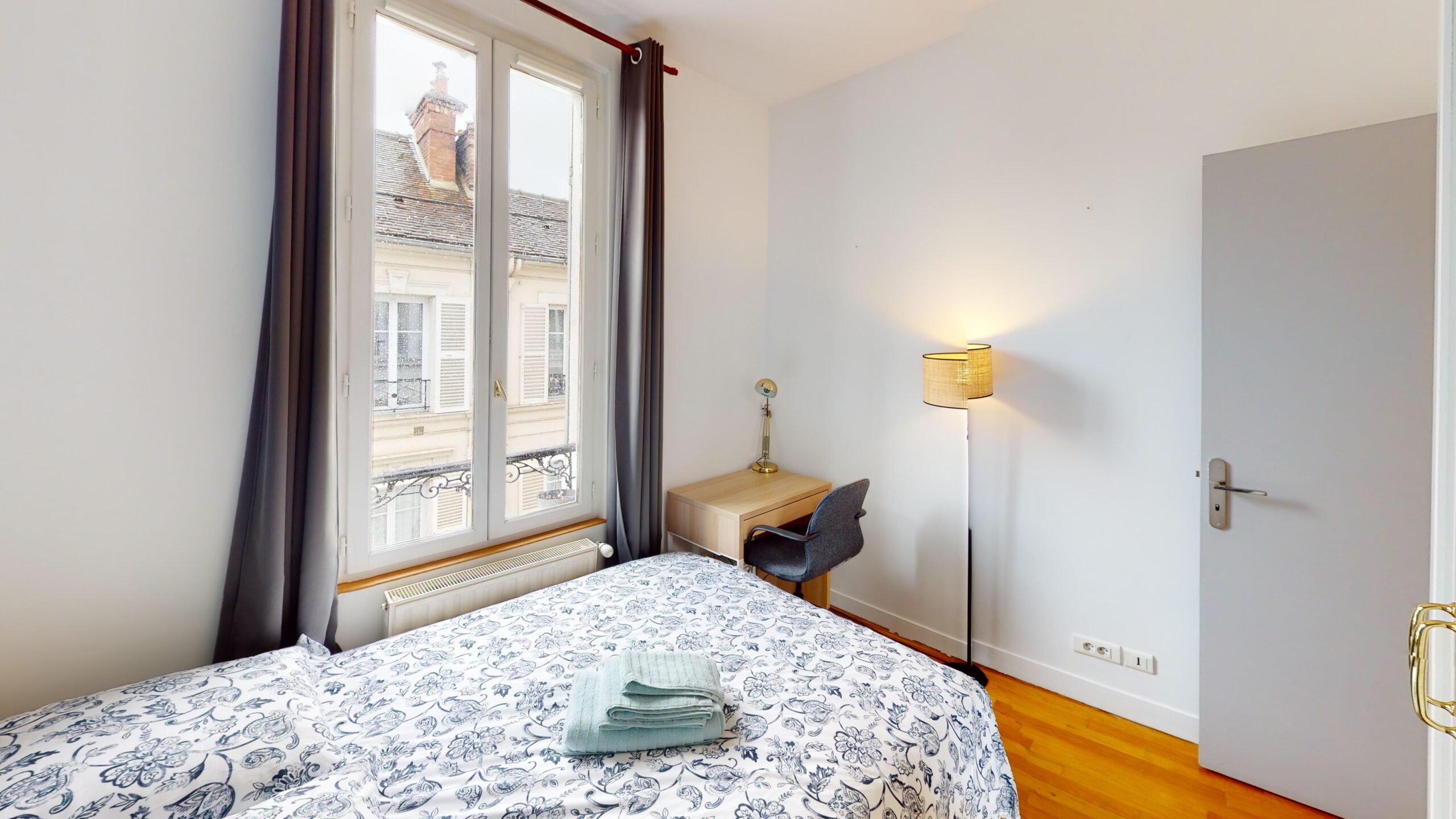 Appartement-14-rue-de-Fleury-copy-Bedroom(1)
